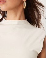 high neck sveless top in grey
