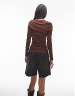 premium sheer crew neck long sve top in burgundy