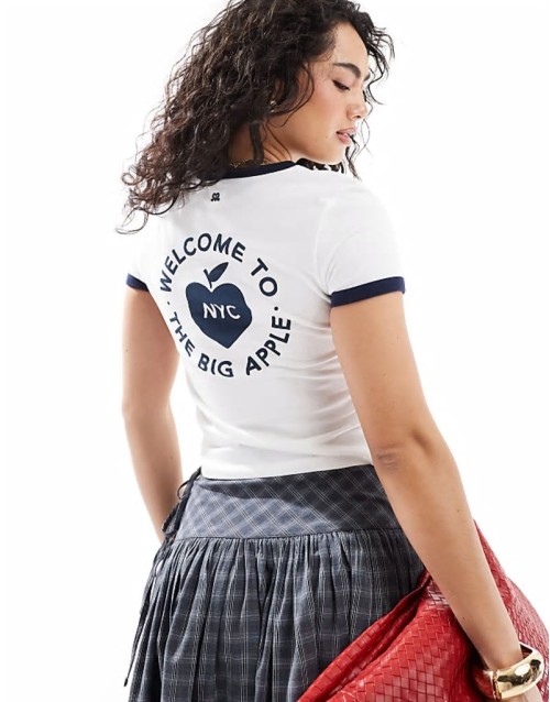 big apple baby tee in white