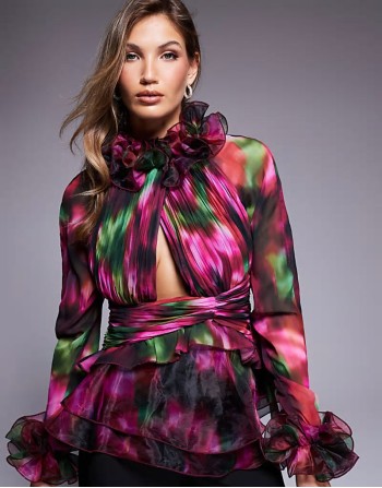 organza long sve exaggerated ruffle top in blurred floral