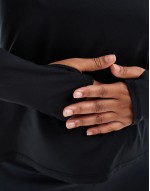 Curve Icon long sve running top in black